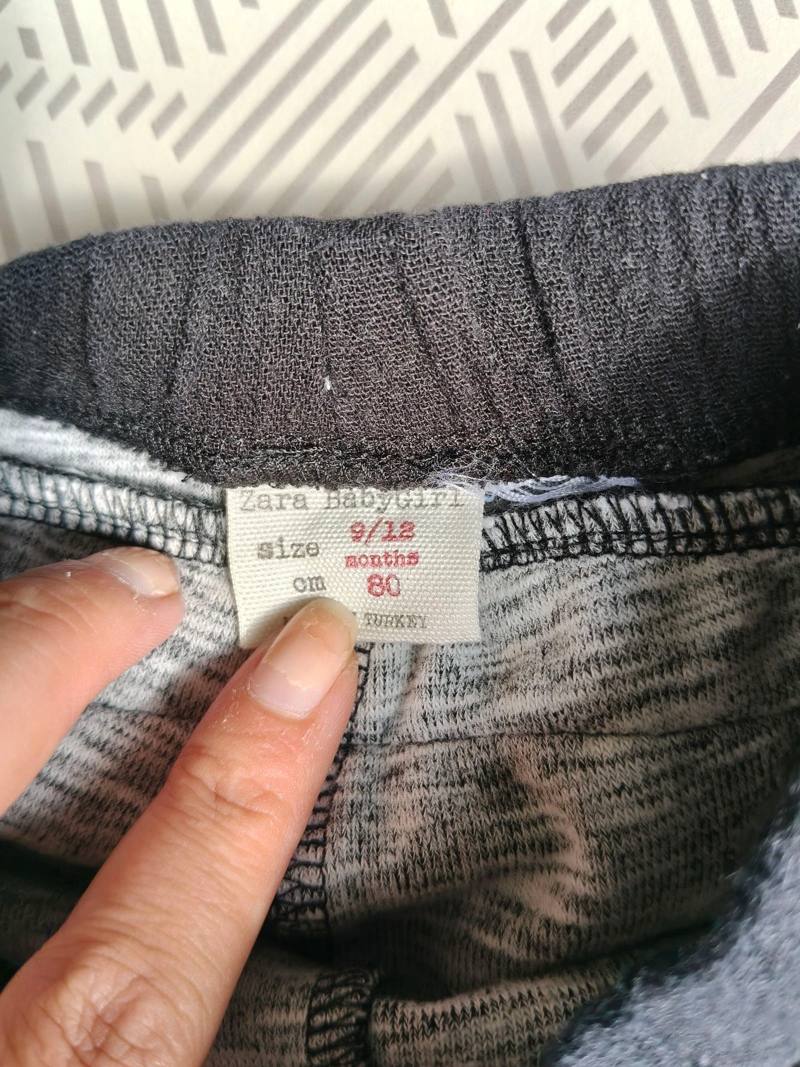Zara girl's warm grey ruffled pants 80 cm – photo 3